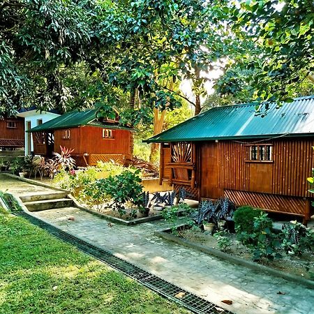 Rea'S Bamboo Resort Gabaldon 외부 사진