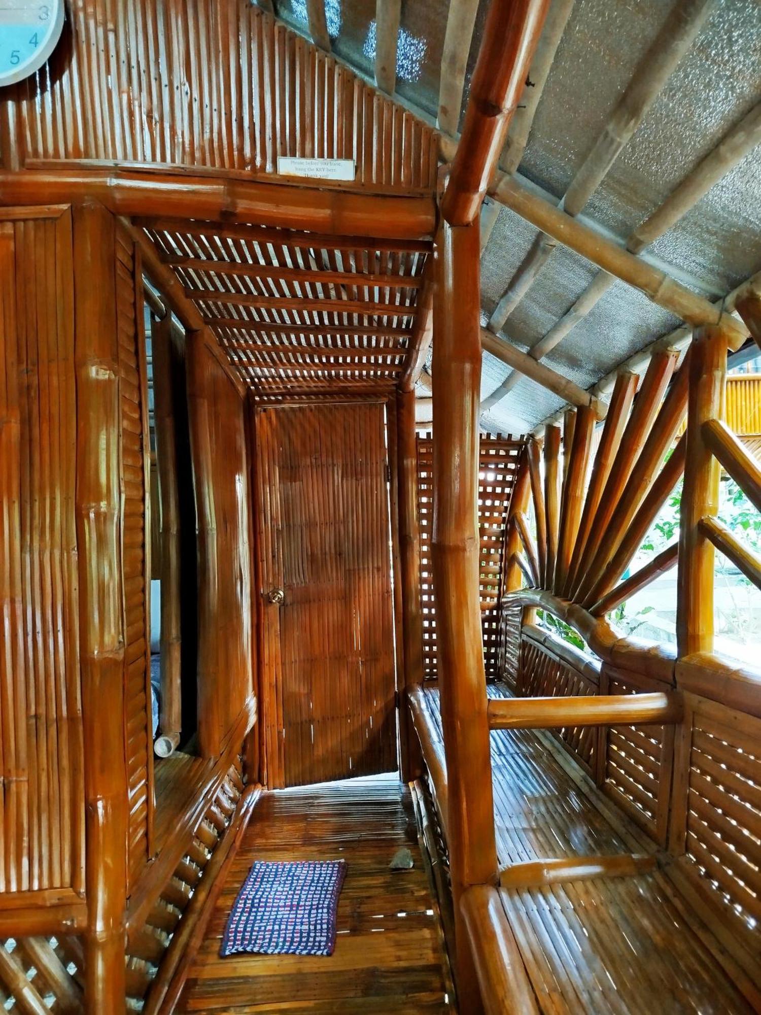Rea'S Bamboo Resort Gabaldon 객실 사진