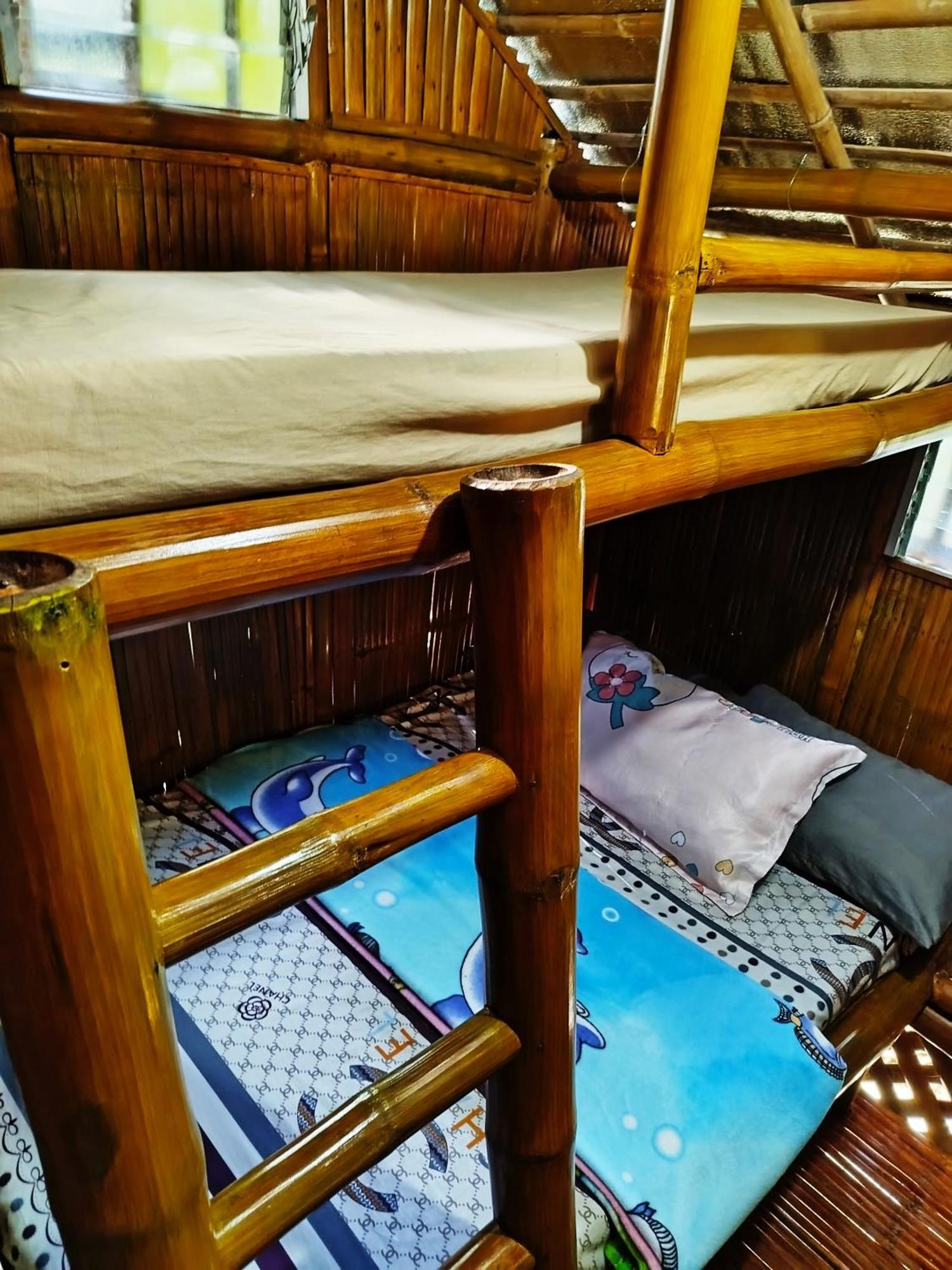 Rea'S Bamboo Resort Gabaldon 객실 사진